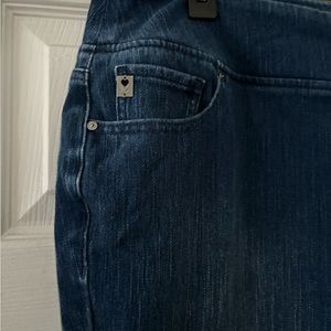 Belle by Kim Gravel Flexibelle Zip Back Ankle Jeans 18WP